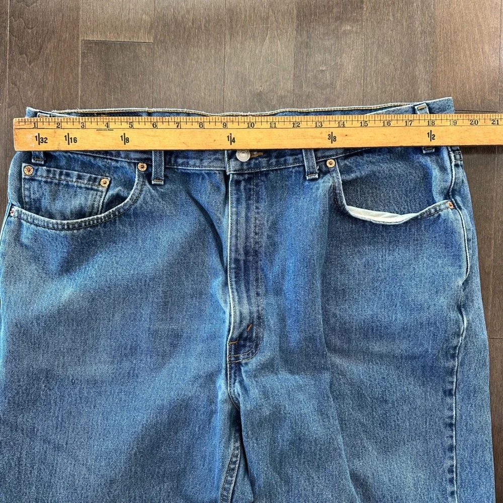 Vintage Y2K Mens Levis‎ 550 Relaxed Fit Med Wash Made in Canada 42X30